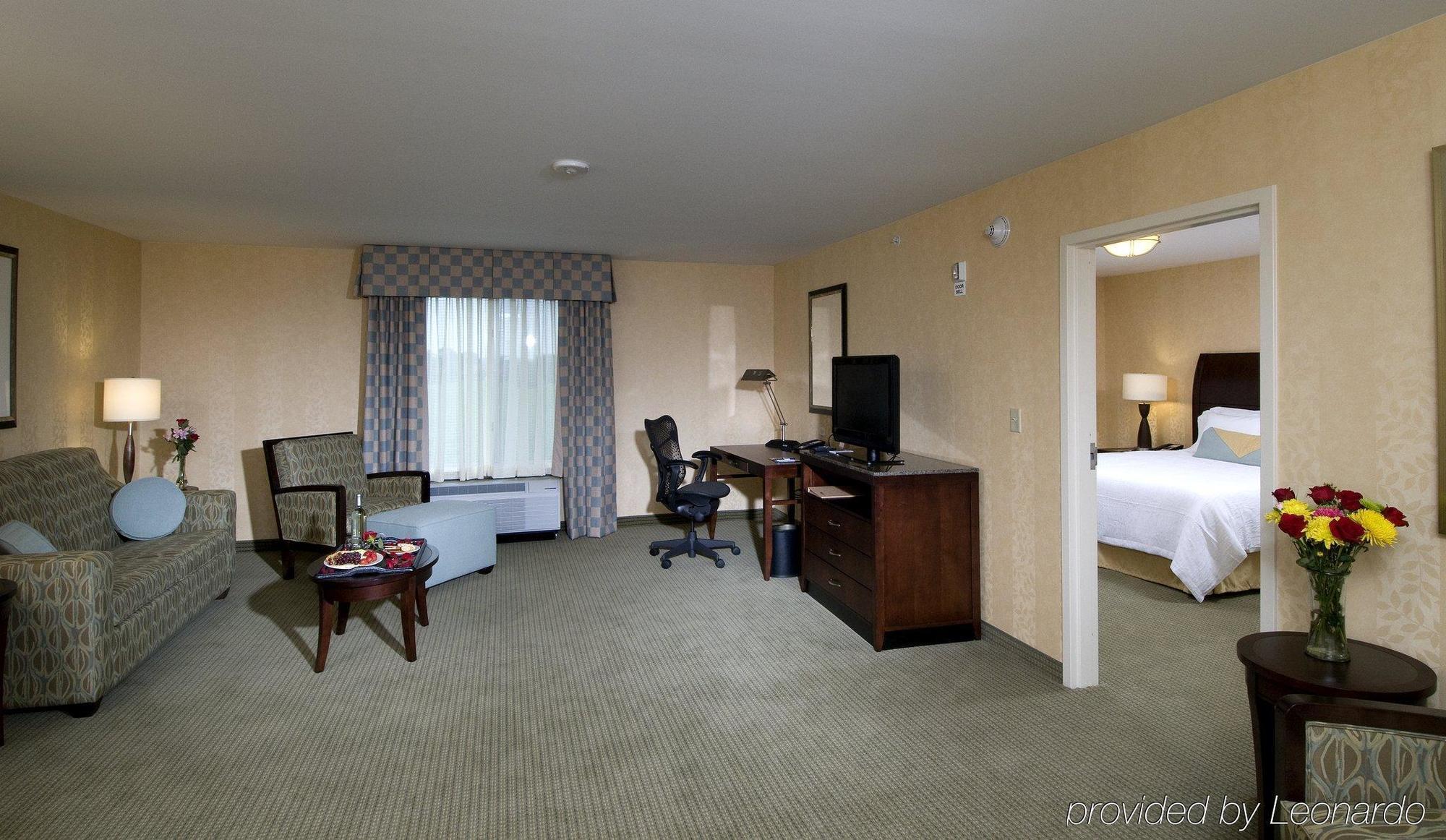 Hilton Garden Inn Mount Holly/Westampton Room photo